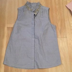 Sleevless jeweled shirt